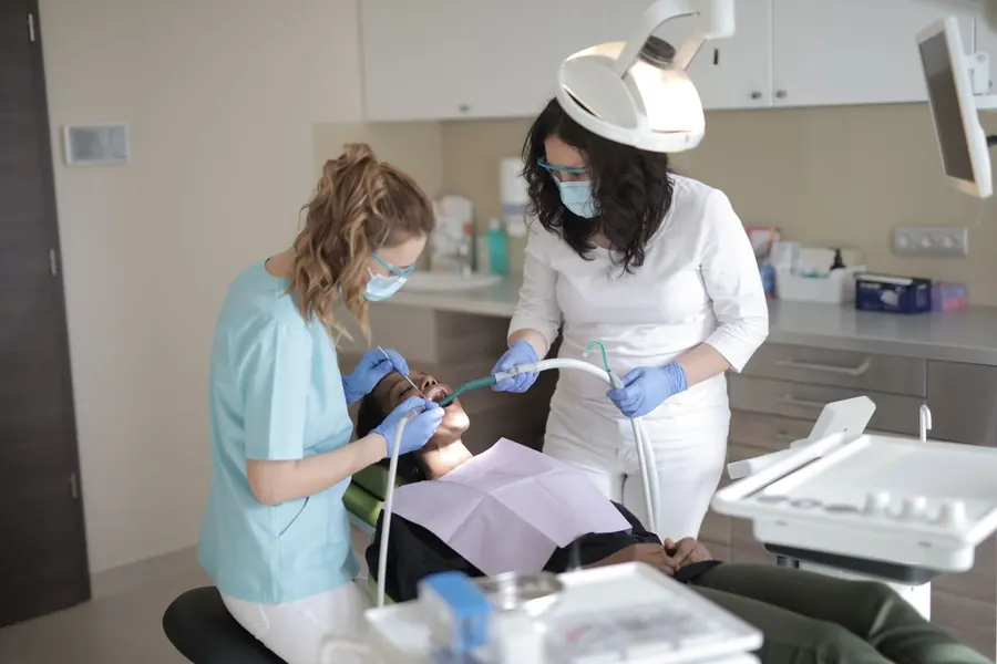 Veneers & Smile Makeovers